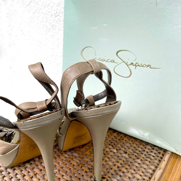 Jessica Simpson fringe heels - Picture 3 of 3